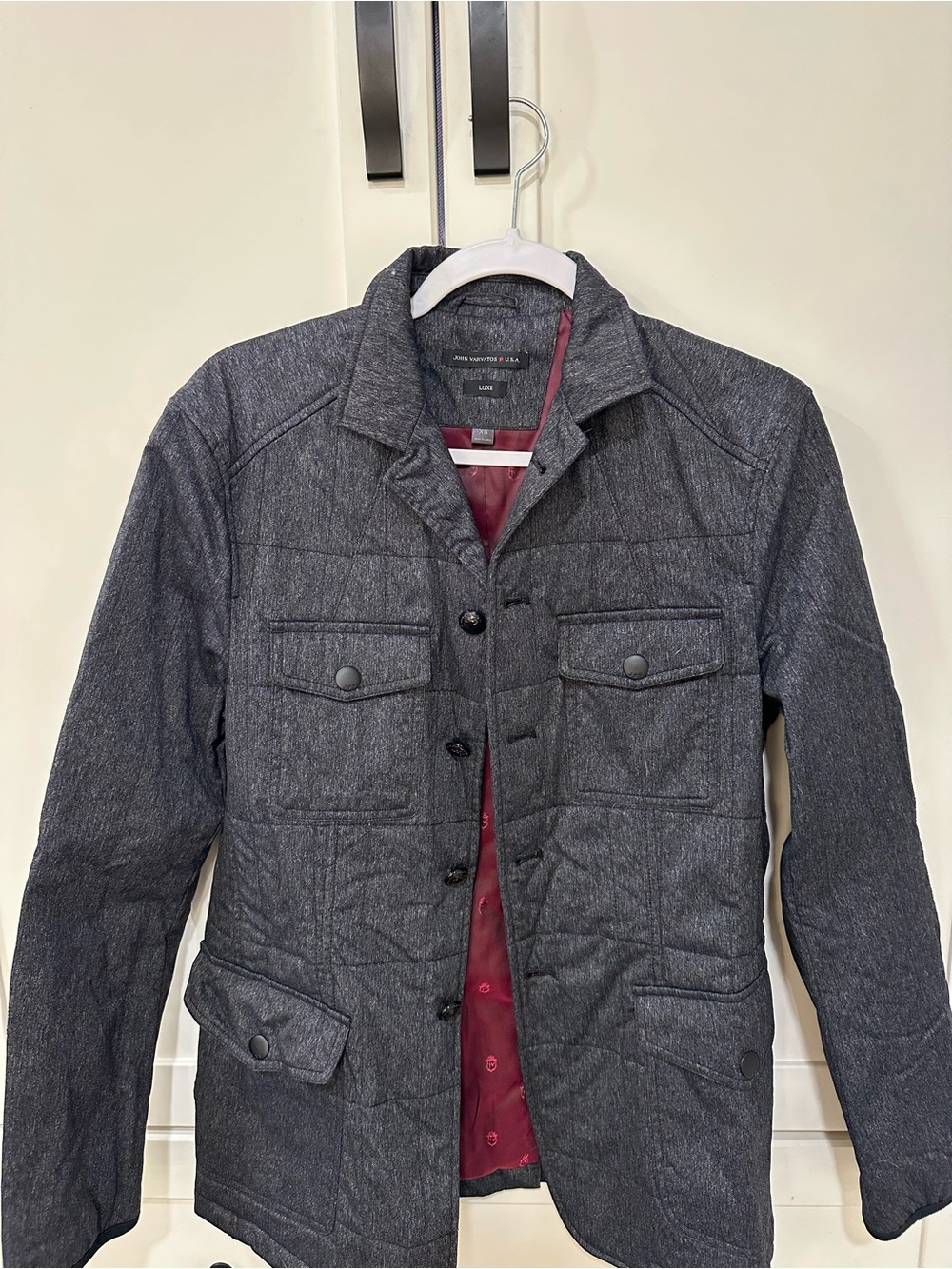 Men's Quilted Heather Gray Jacket with Burgundy Lining